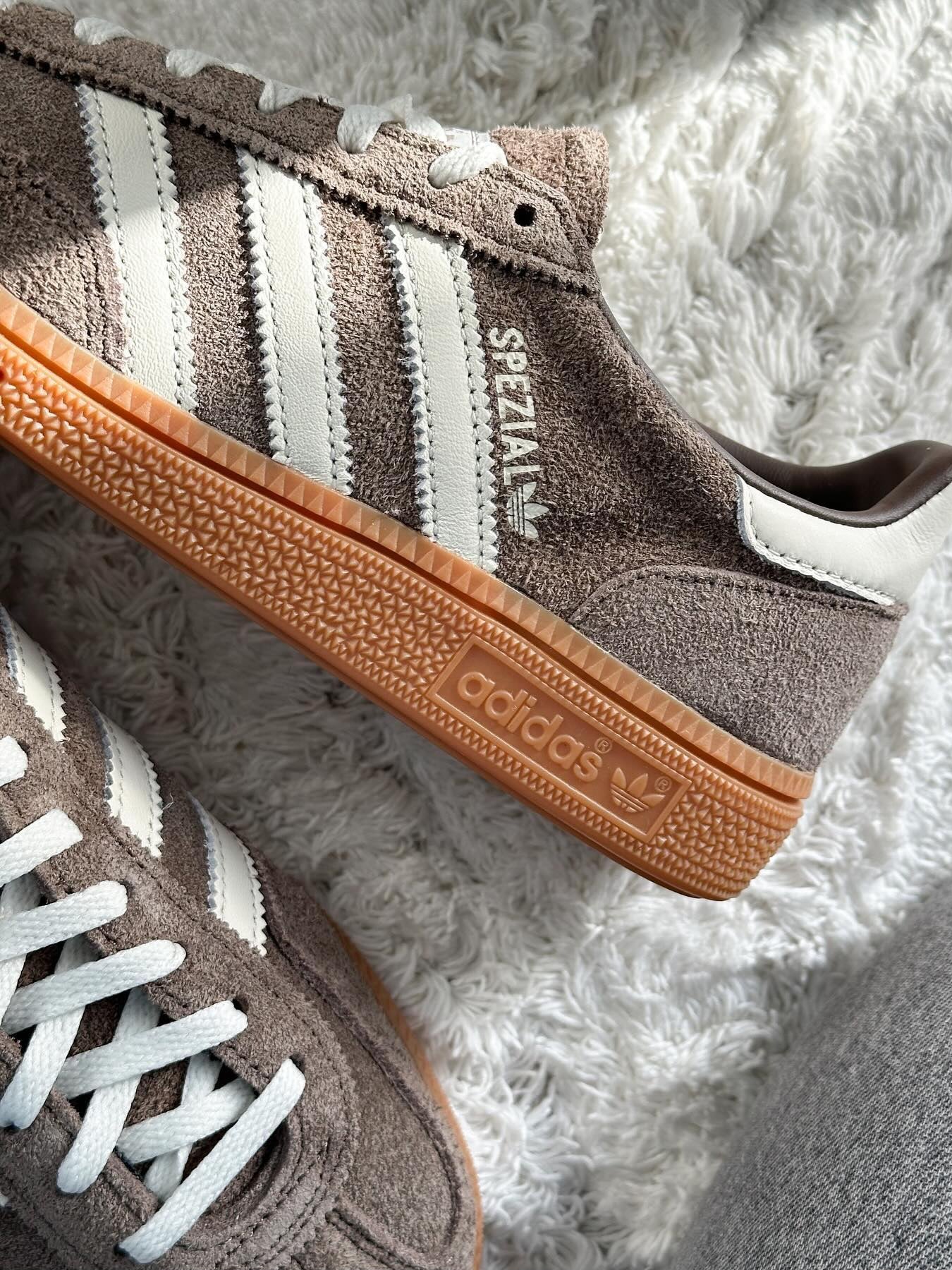 Adidas Spezial