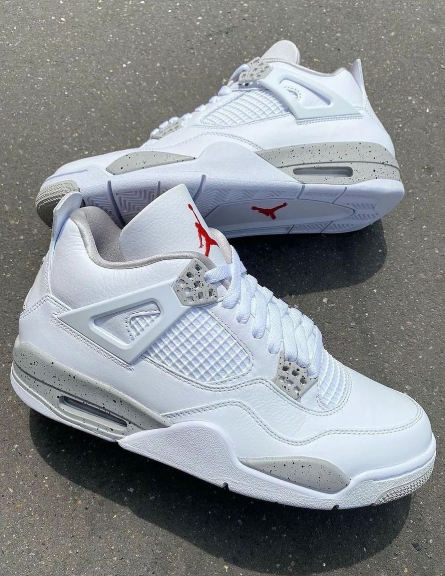 Air Jordan 4