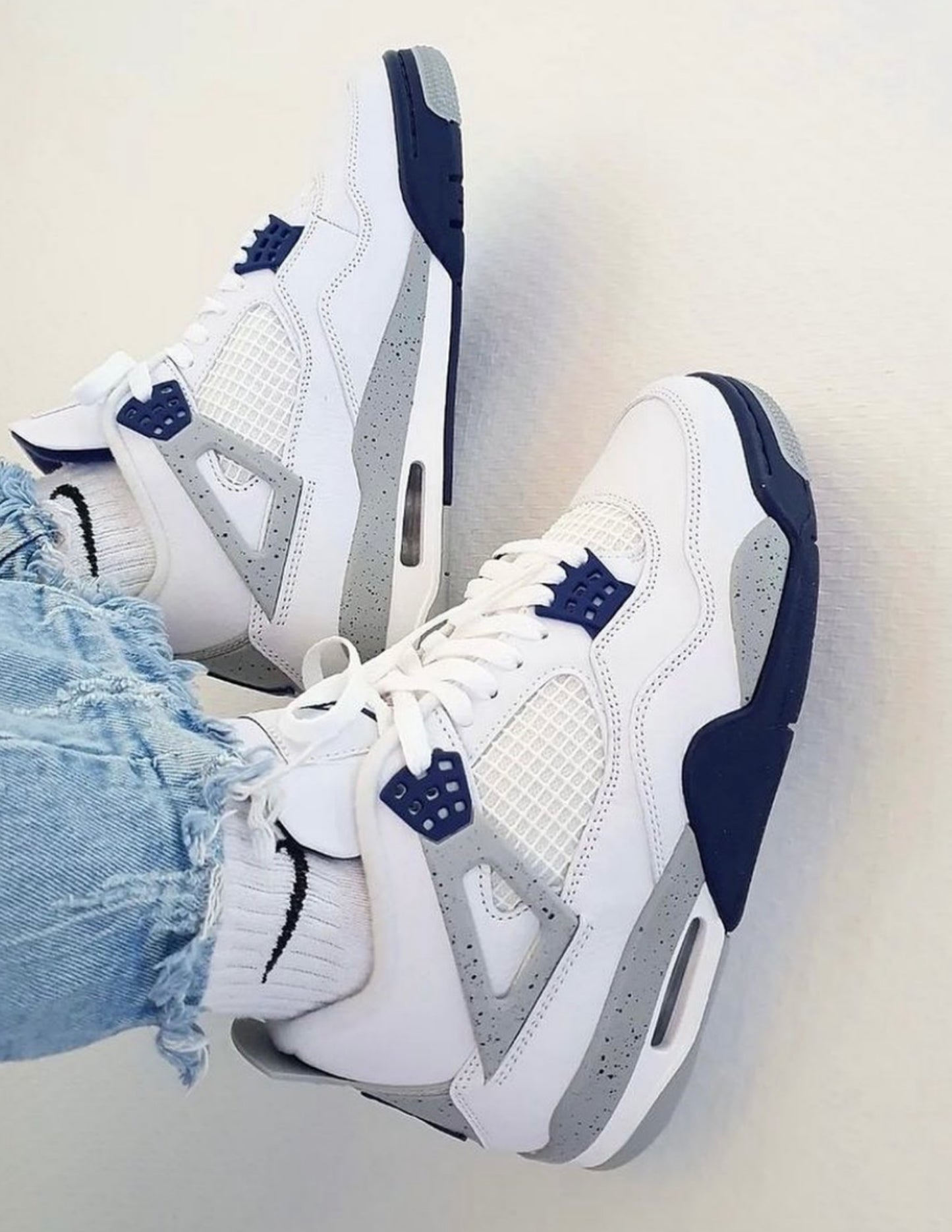 Nike Air Jordan 4